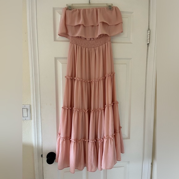 STATE Strapless ruffled tiered maxi dress in Blush- XS - Picture 3 of 4